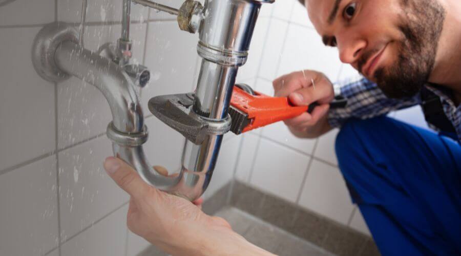 Professional same day plumber services in Apple Valley, CA
